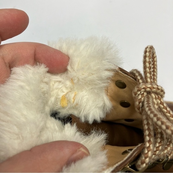 Express faux leather lace up boots size 7 - Picture 6 of 8